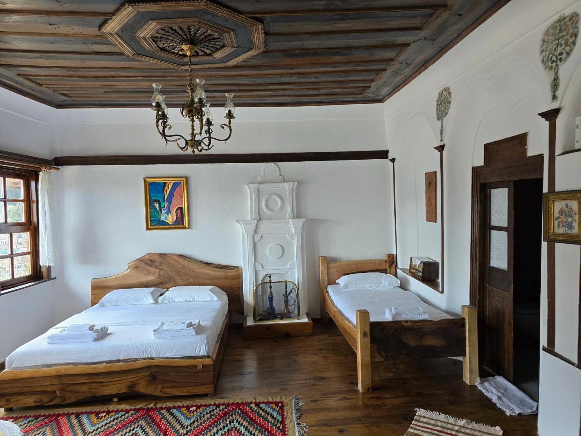 Hotel Ansel Berat Extérieur photo
