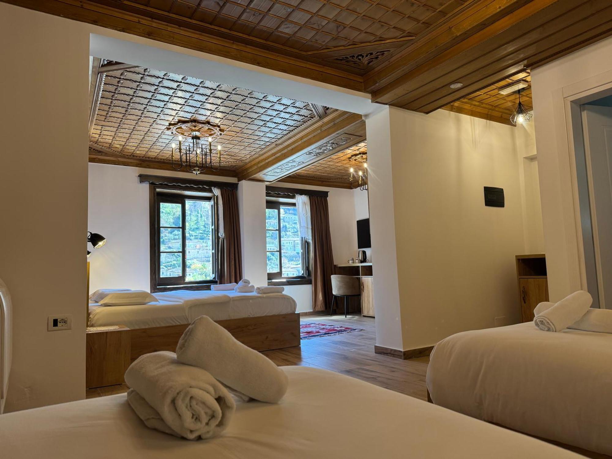 Hotel Ansel Berat Extérieur photo