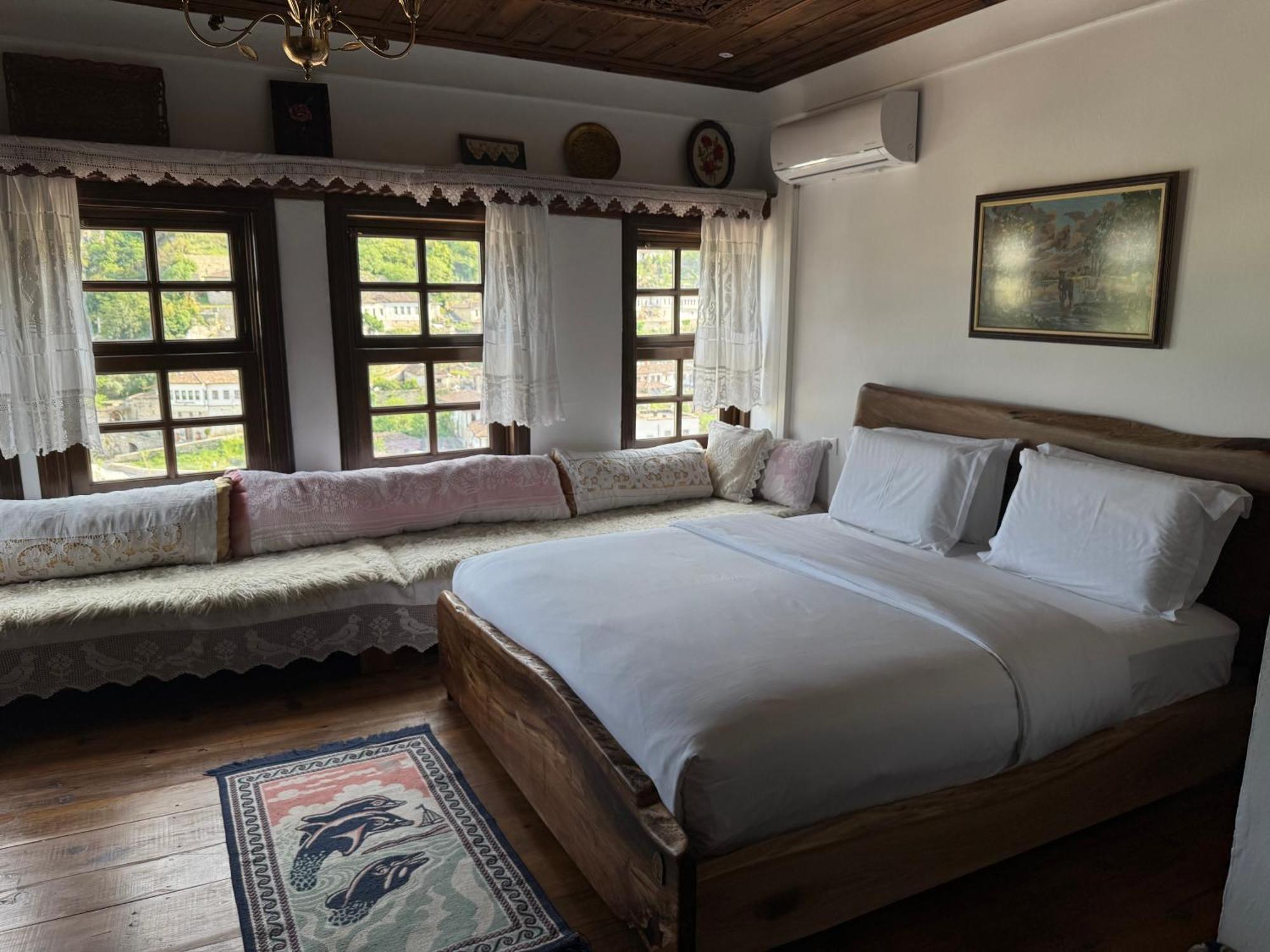 Hotel Ansel Berat Extérieur photo