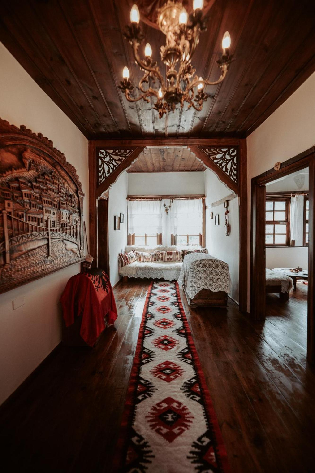 Hotel Ansel Berat Extérieur photo