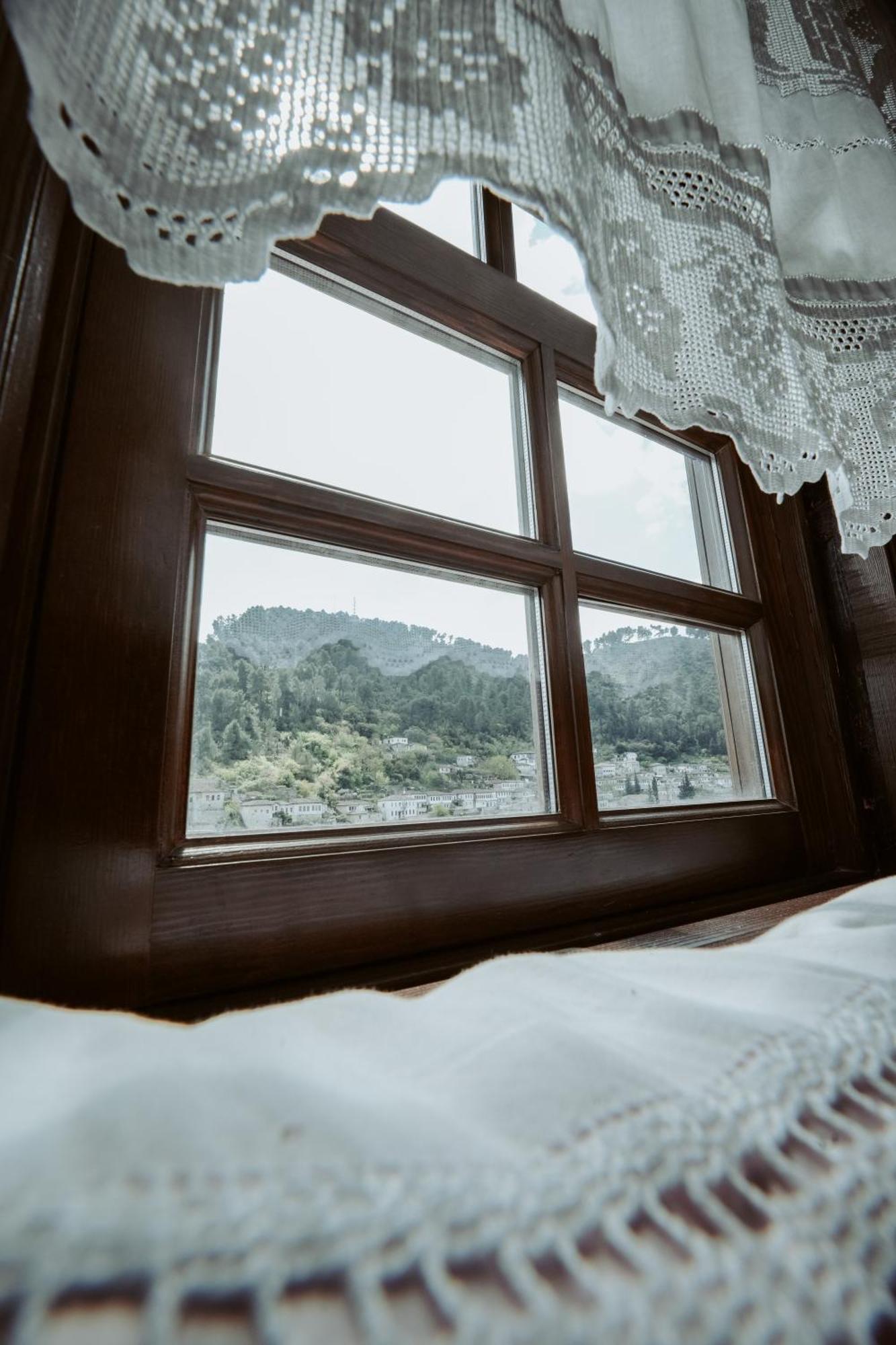 Hotel Ansel Berat Extérieur photo