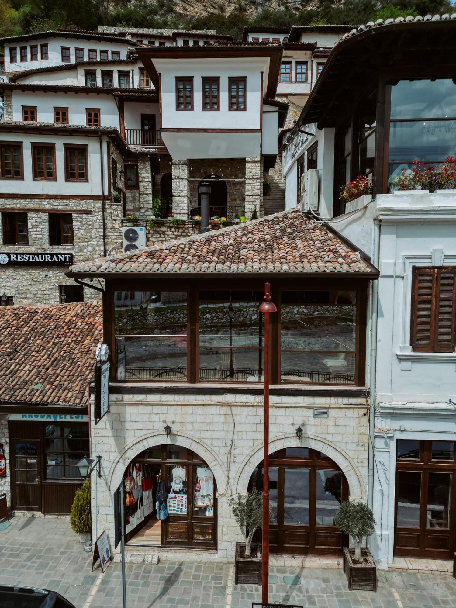 Hotel Ansel Berat Extérieur photo
