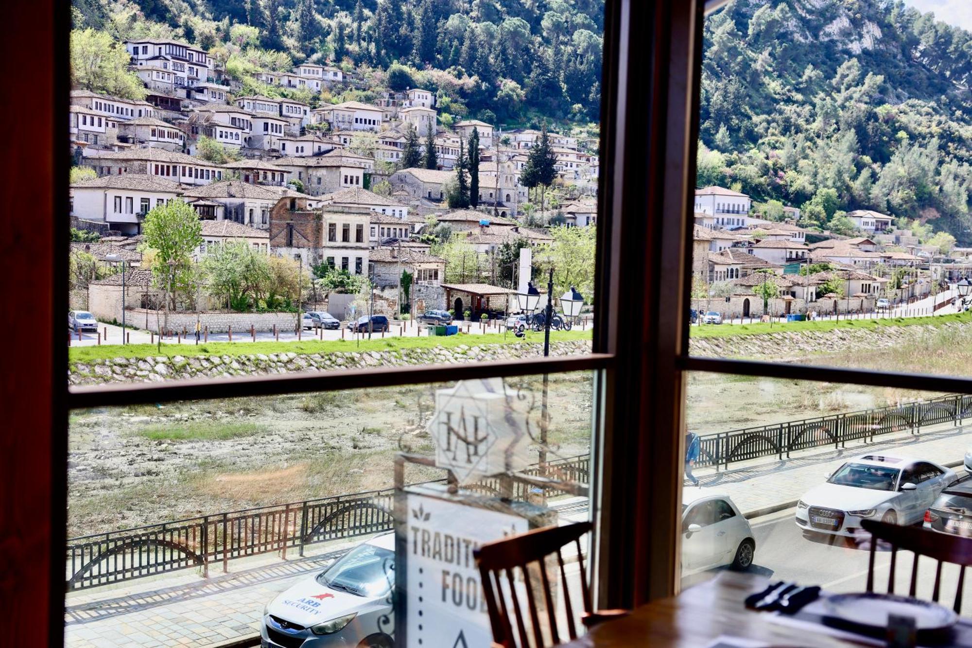 Hotel Ansel Berat Extérieur photo